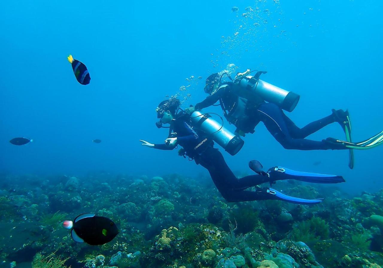 Bluehill Dive Resort Tulamben Exterior foto